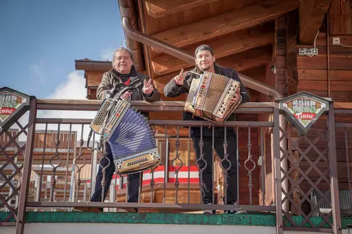 Akkordeonspieler in der Hohenhaus Tenne